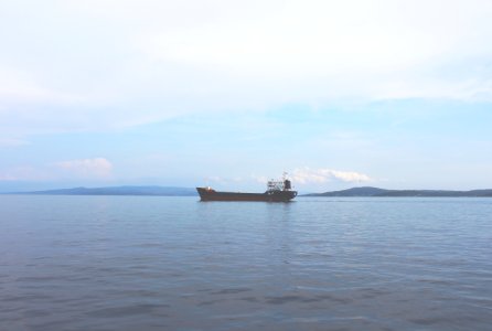 vessel on sea photo