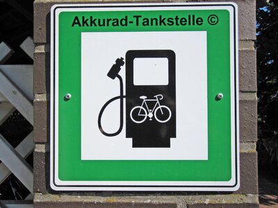 Electro bike recharge charging station
