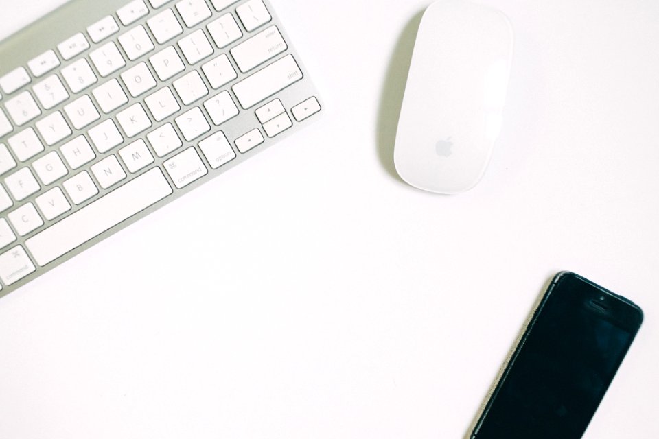 White, Desktop, Layflat