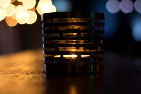Shadow bar glass