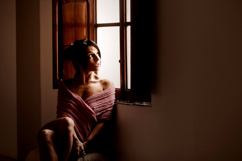 Missing, Waiting, Window