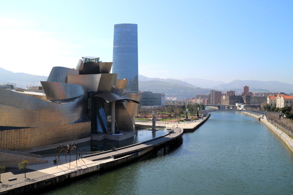 Nervion, Iberdola tower, Guggenheim