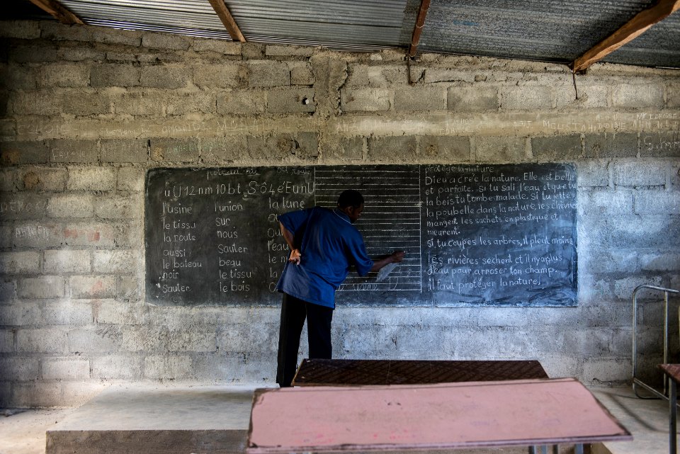 Nzwani, Comoros, School