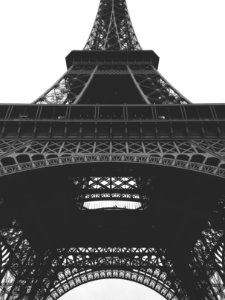 Eiffel Tower of Paris grayscale photo photo