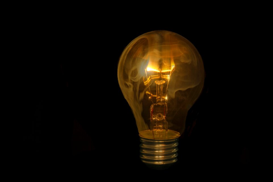 Glass bulb disappearing close up
