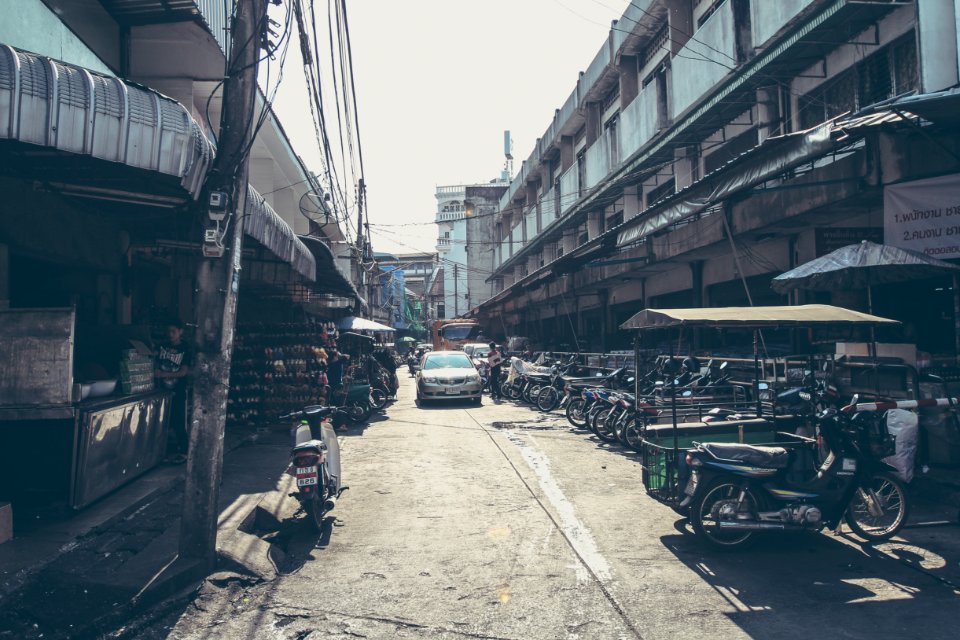 Thail, Street car, Road
