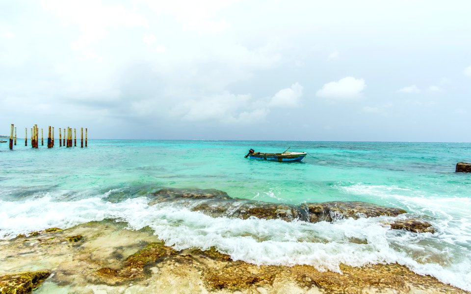 Colombia, Waves, Dock