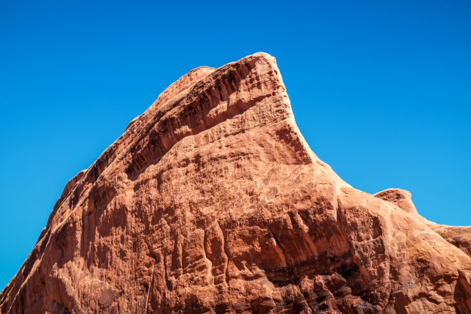 brown rock formation photo