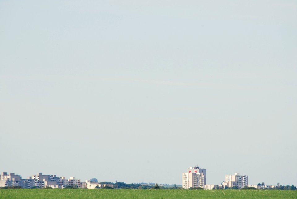 Nothing speccial, Sky, City