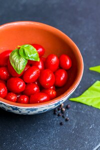 Fresh tomatoes vitamins