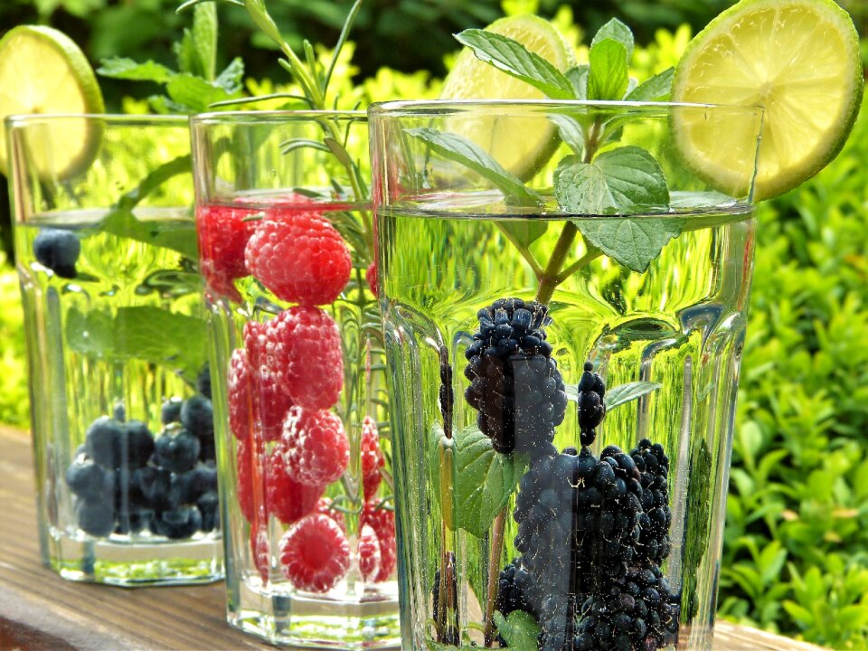 Straws glasses garden