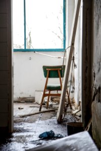 Exploration, Urban, Leftbehind