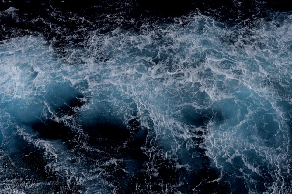strong waves of body of water