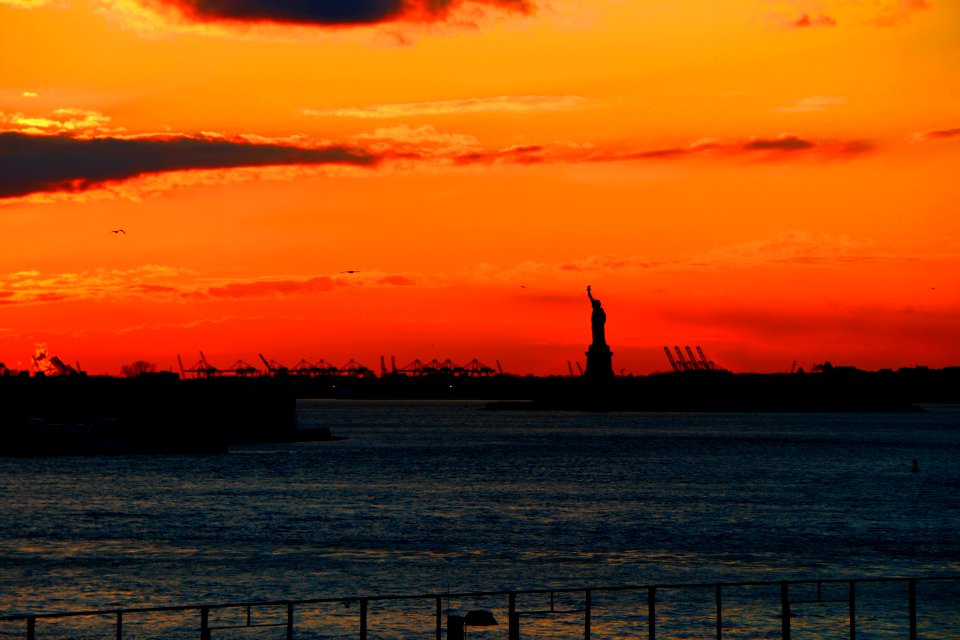 Brooklyn heights promenade, United states, Water