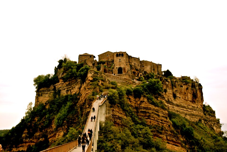 City on a hill, Bridge, Walk