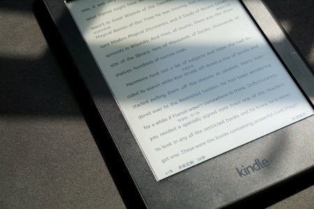 Reader, Eink, Black