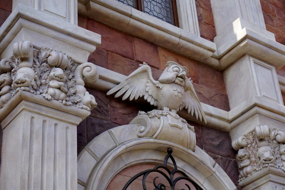 Architecture, Owl, Disneyl