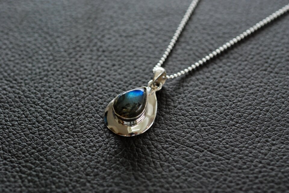 Accessories necklace jewelry