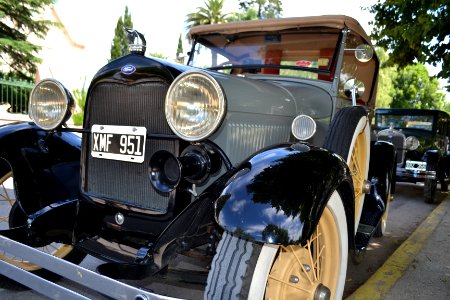 Uribelarrea, Argentina, Ford t