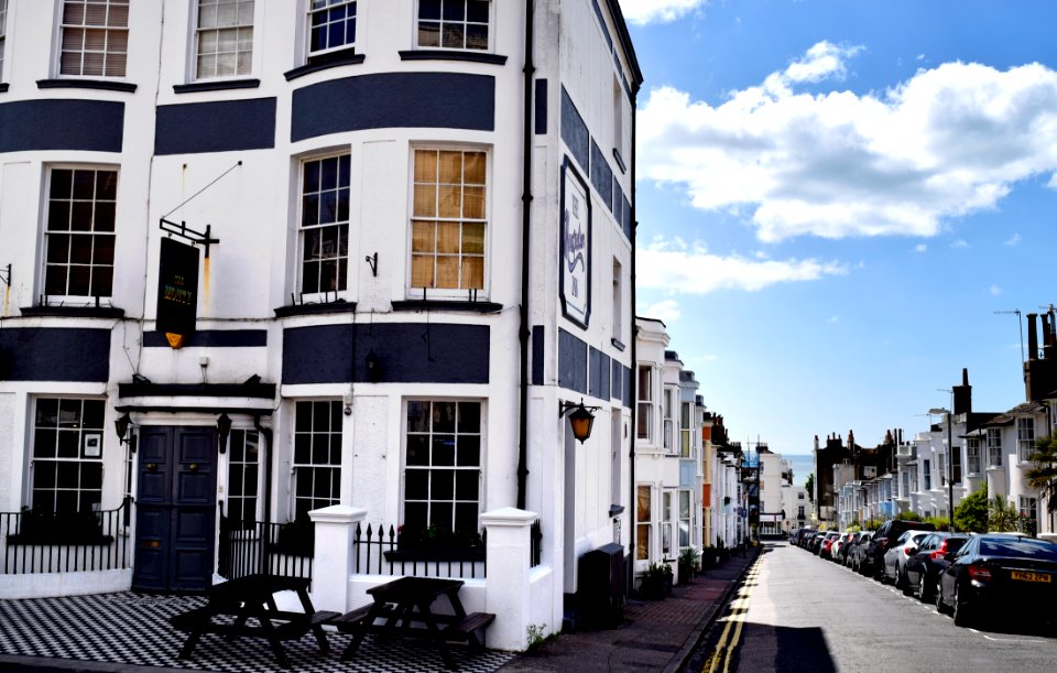 Brighton, Hostel, Bar