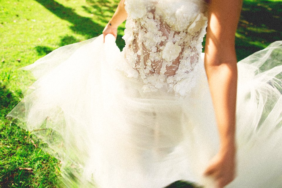 Trashthedress, Wedding, Moviment