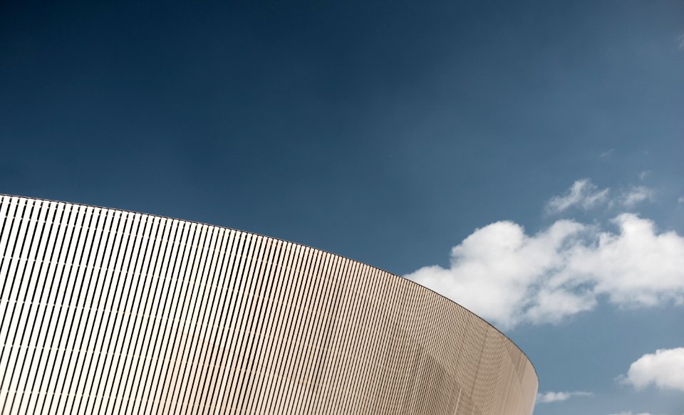 white building under blu sky
