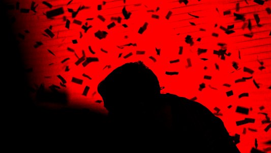 Color, Live set, Music