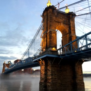 John a. roebling suspension bridge, United states, Clouds