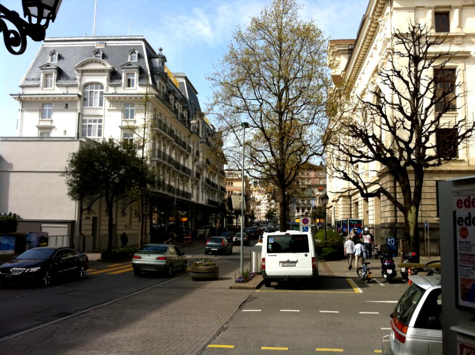 Montreux, Switzerl, Road