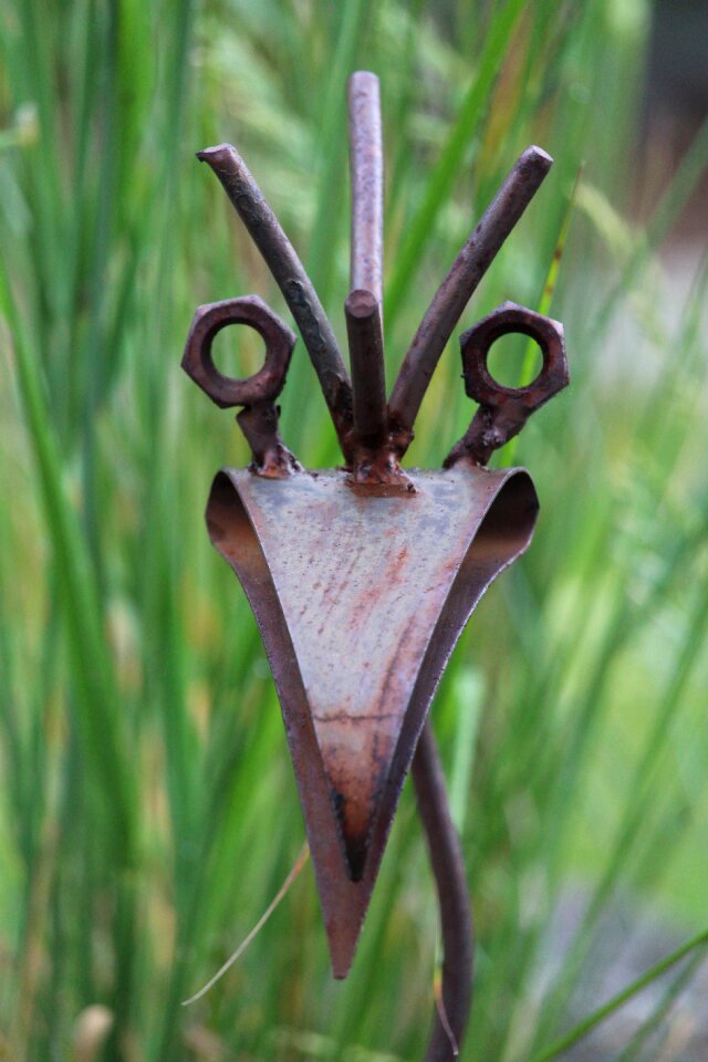 Artwork sculpture animal figure