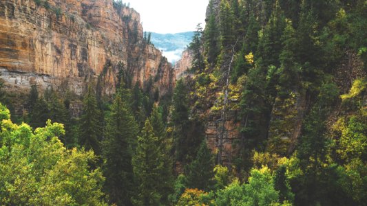 Hanging lake, United states, Green