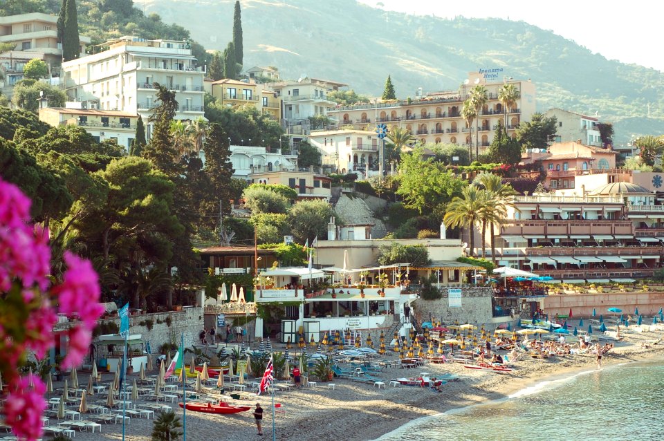 establishments near body of water