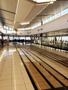 Airport floor lines