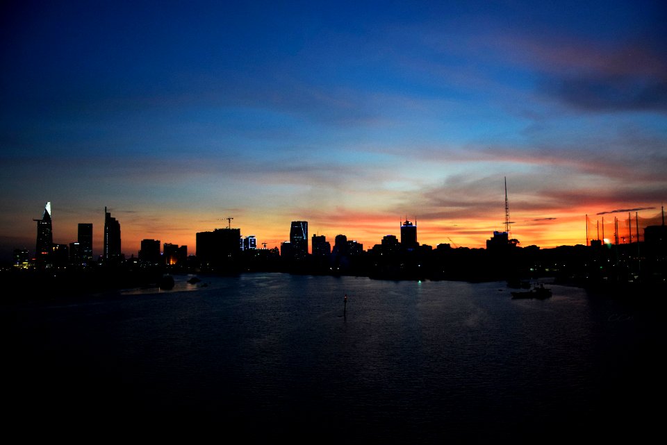 Ho chi minh city, Vietnam, Th  thi m bridge