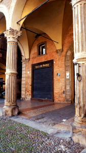 Bologna, Via santo stefano, Italy photo
