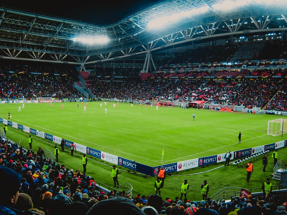 Liverpool, Rubin, Football