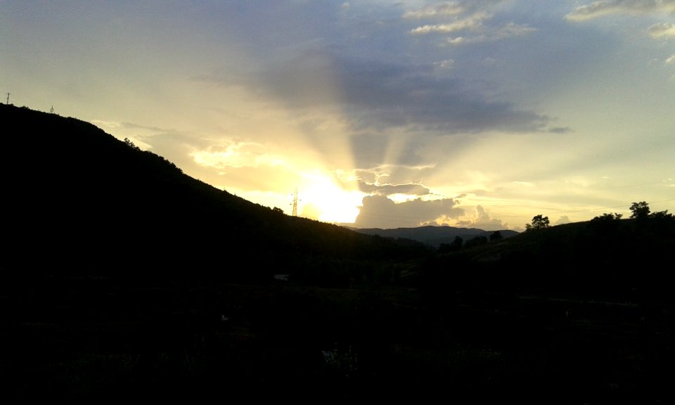 Zvean, Streams, Clouds