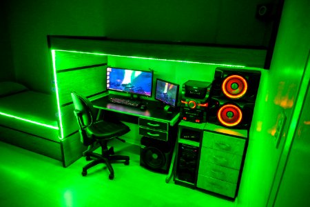 Green, Bed, Work