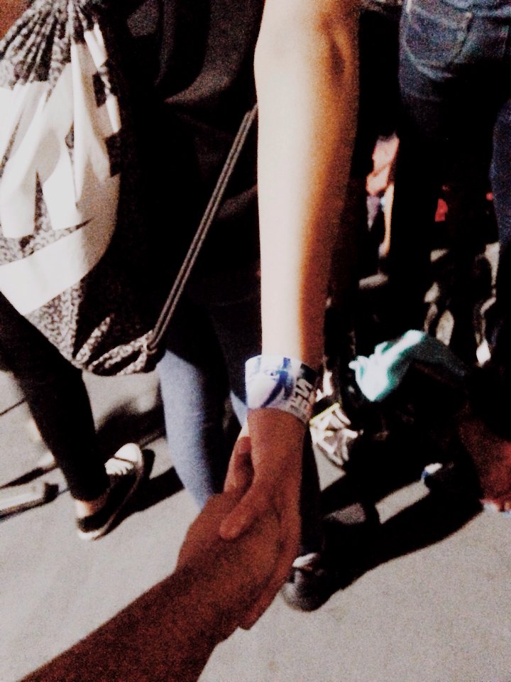 Holding h, Hold, Reach