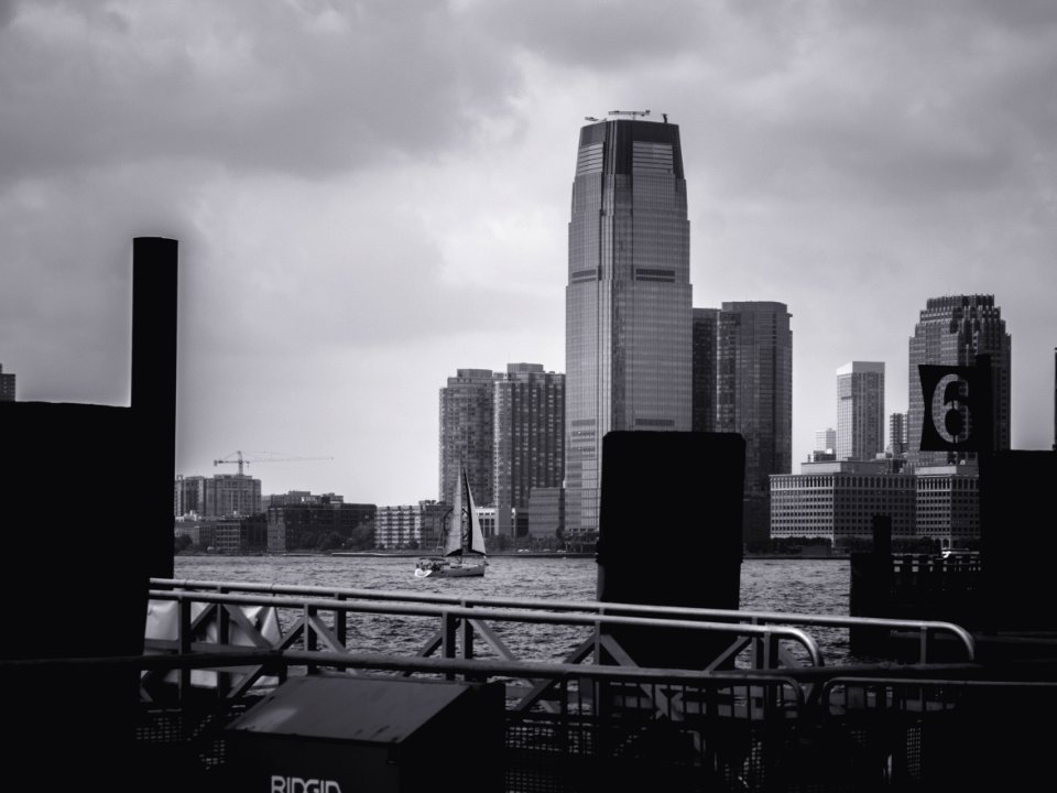 Contrast, Black  white, Building