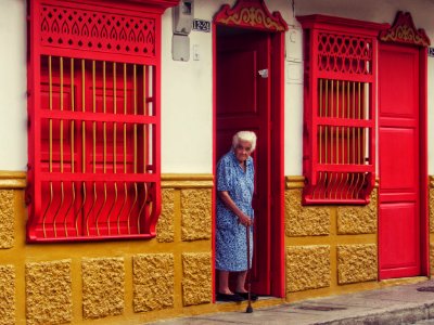 Tradition, Expressions, Age