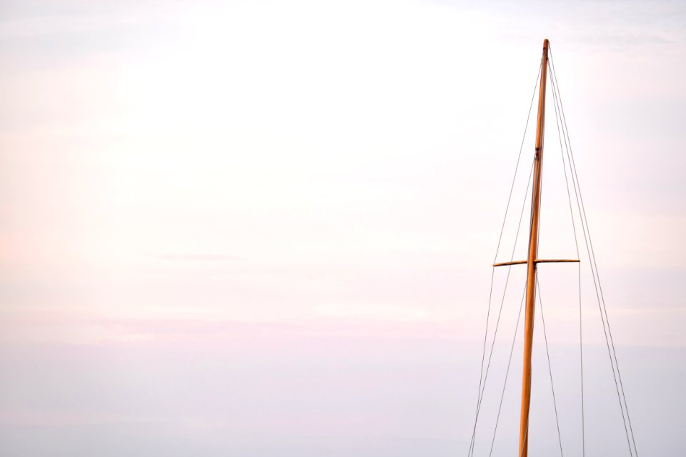 boat sail post during day