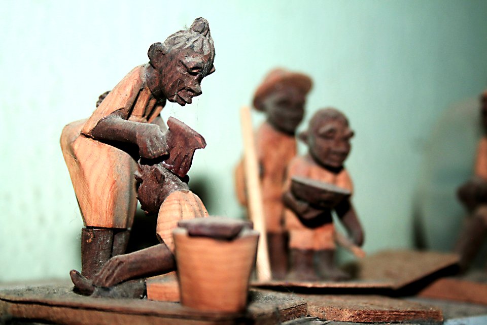 Figurine, Wood, Wooden
