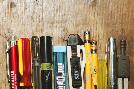 Pencil lead tools instrument