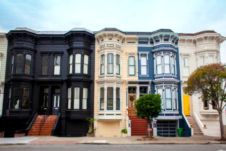 photo of black, white, and blue house