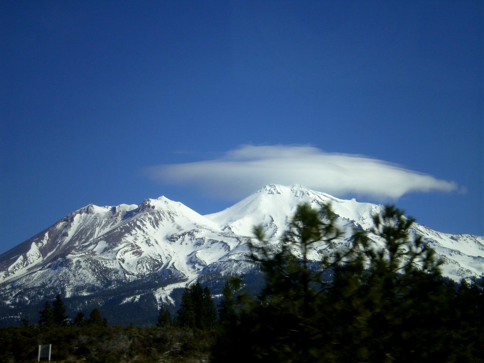 Mount shasta, Mt shasta, Mountains
