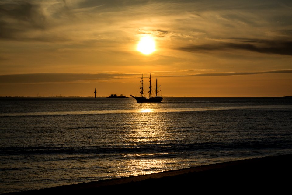 Sea, Boat, Water photo