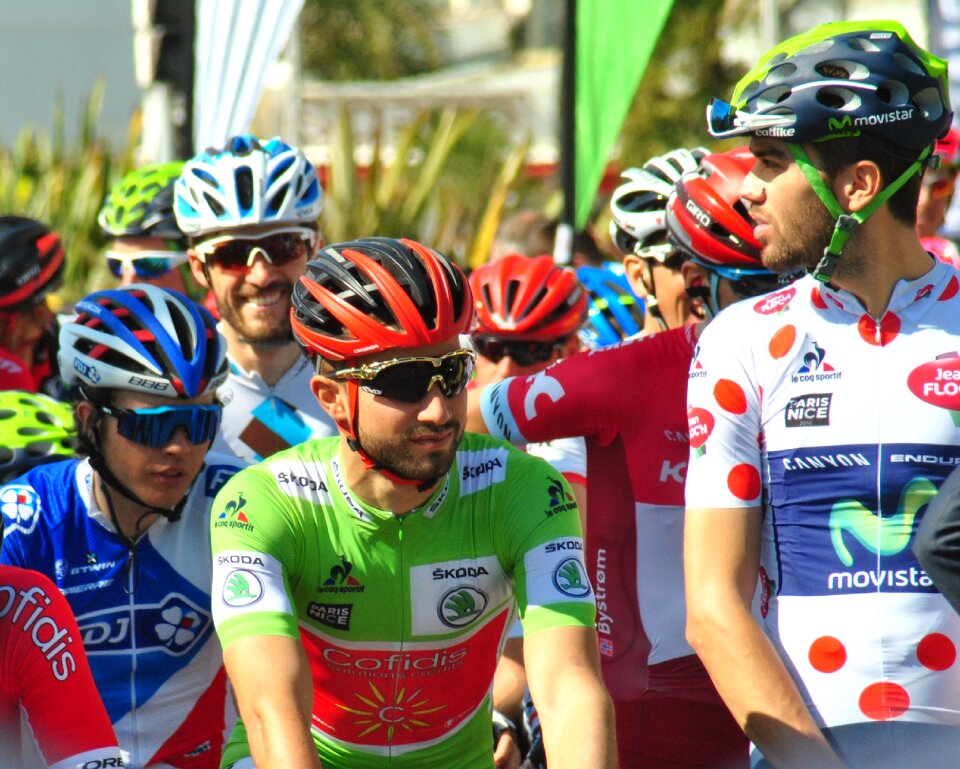 Cycling races before the start sprinter jersey