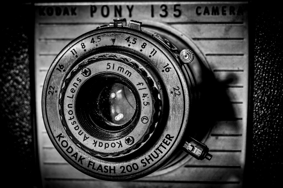 Donahue, United states, Lense