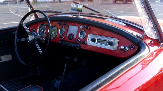 Triumph interior red photo
